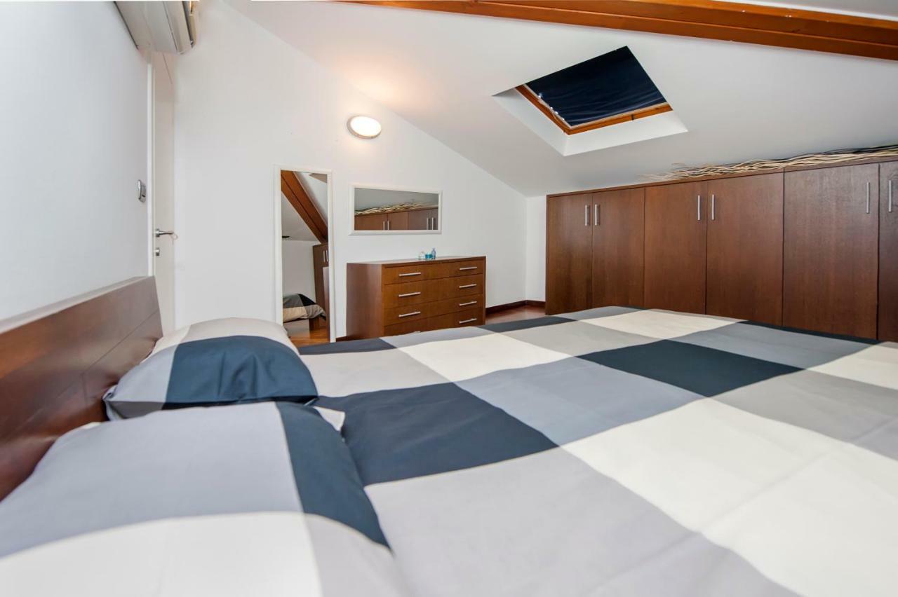 Apartment Canna 로비니 외부 사진
