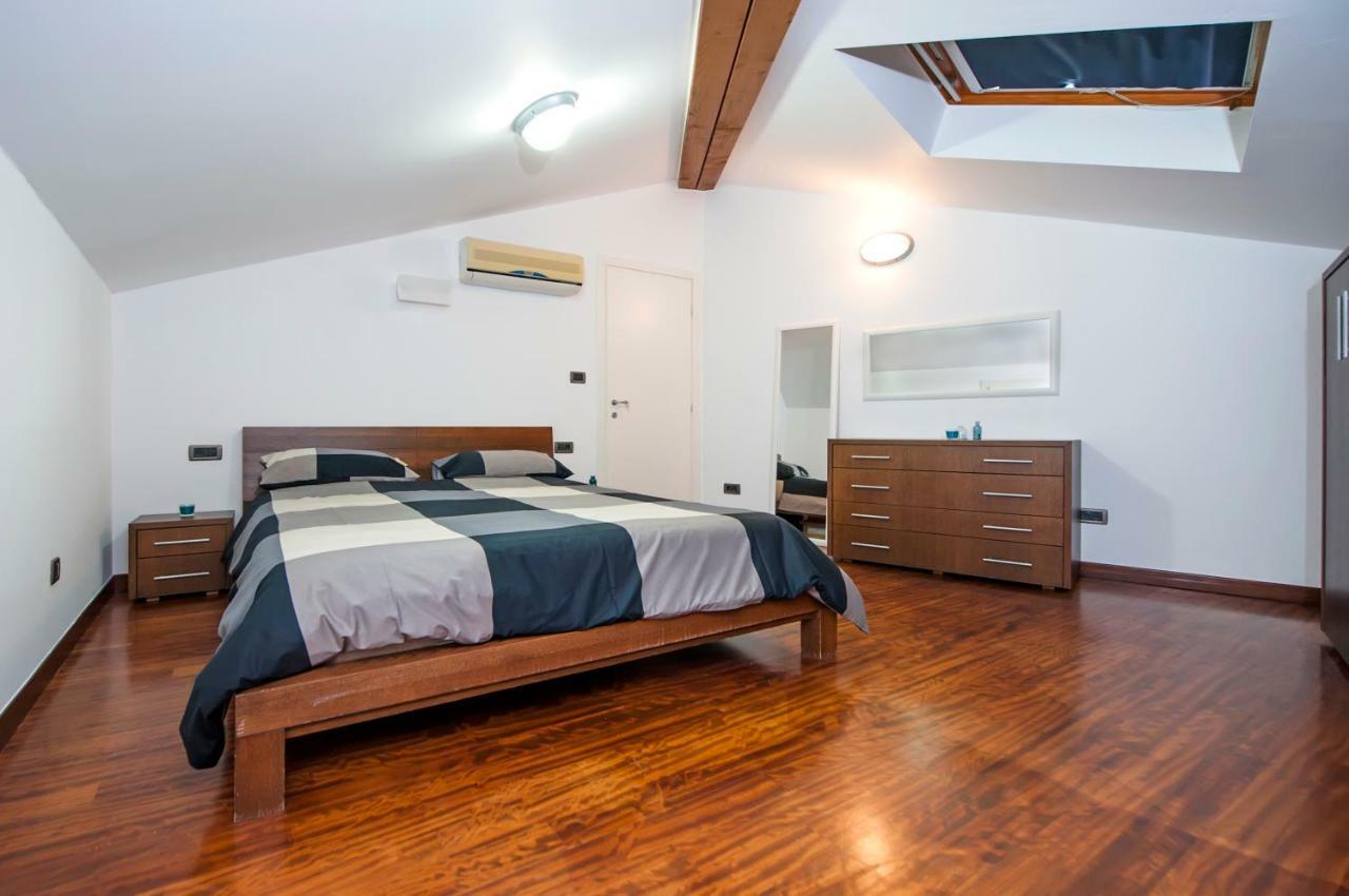 Apartment Canna 로비니 외부 사진