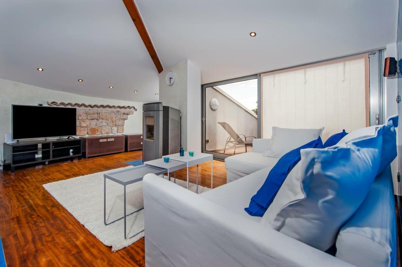 Apartment Canna 로비니 외부 사진